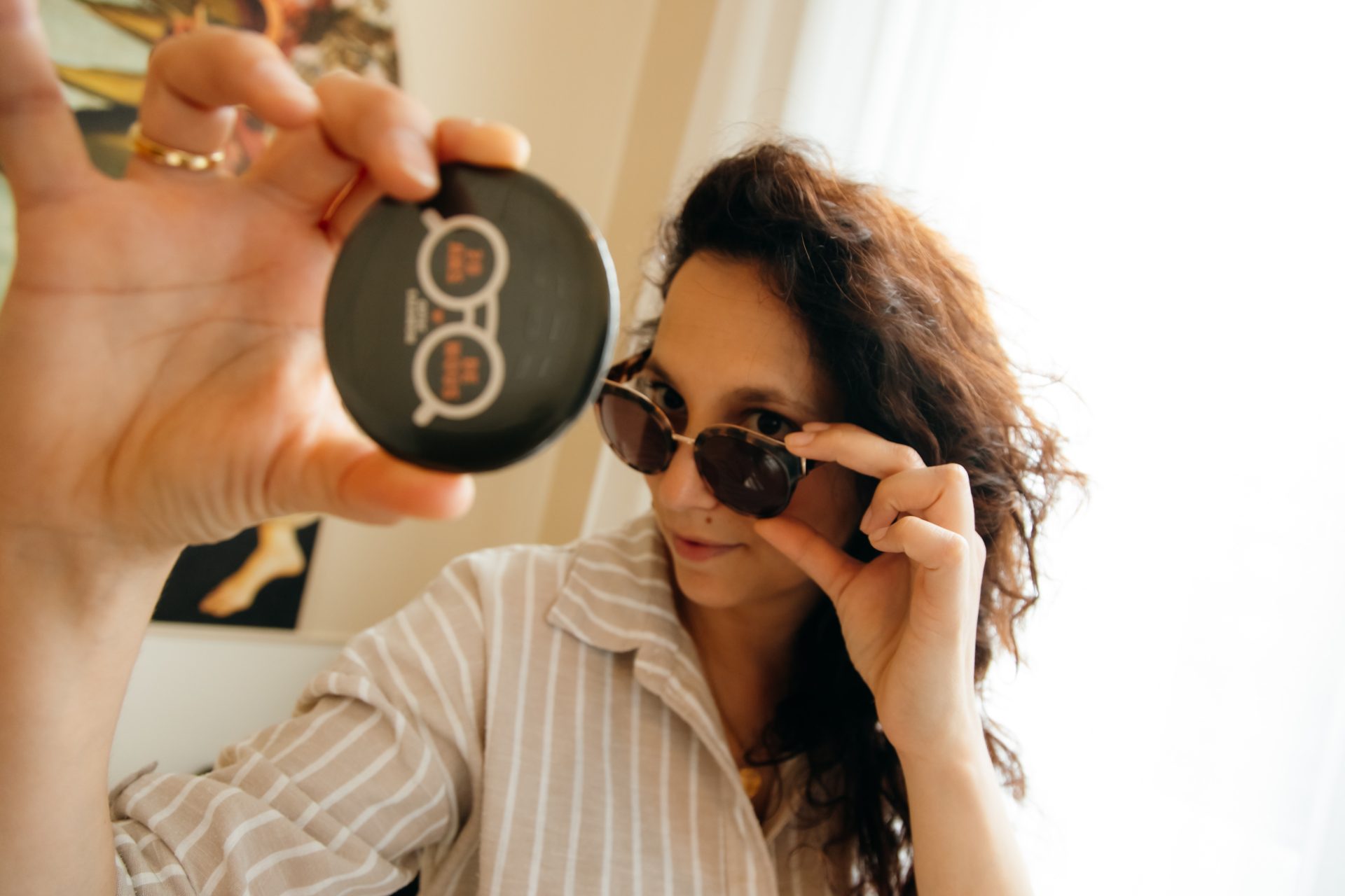 Optic Salomon, opticien indépendant au Croisic, refonte identité pour leurs 20 ans par le Studio La Rusée.